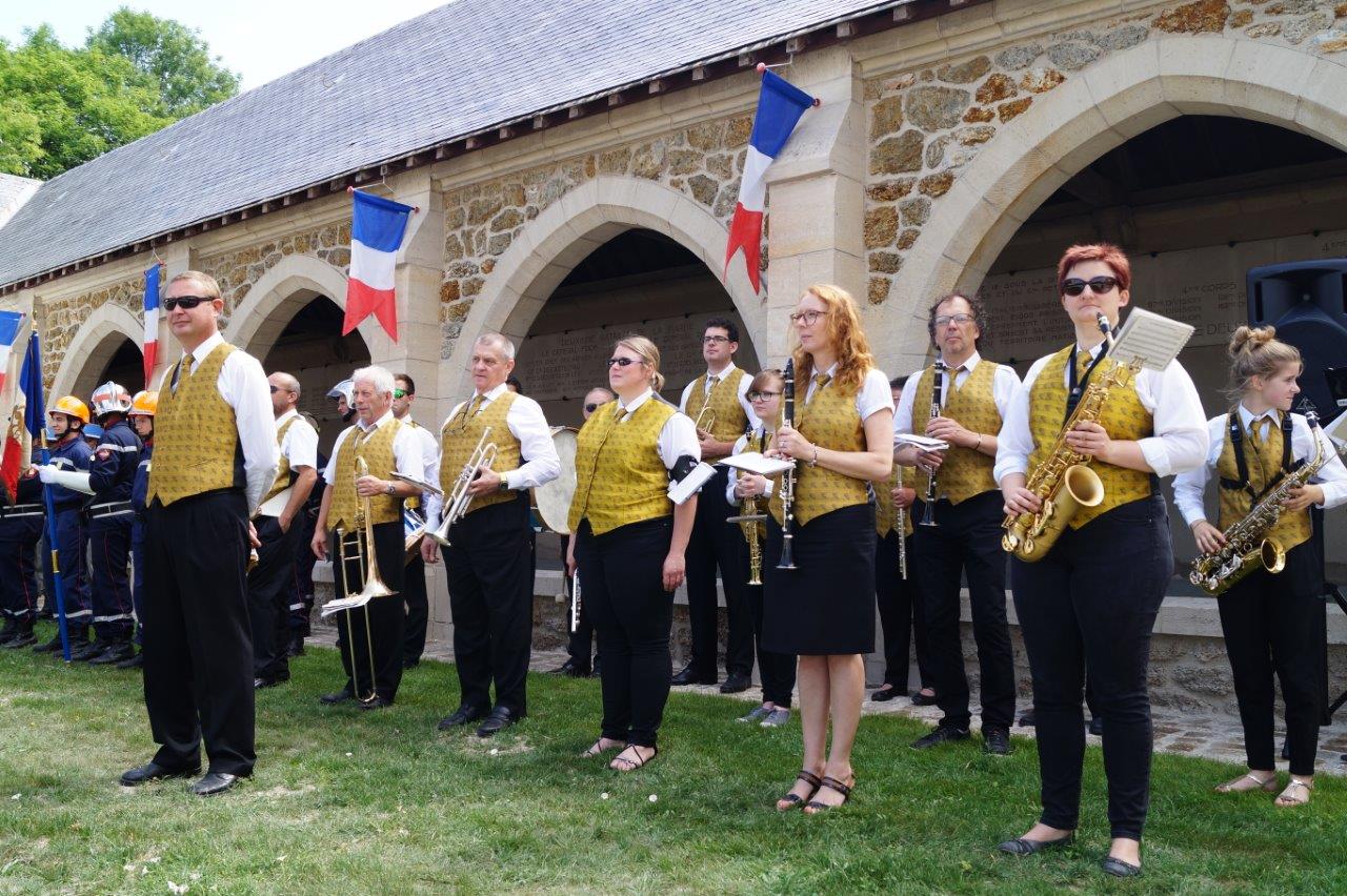 La Musique municipale de Dormans dirigée par Grégory Veignie.