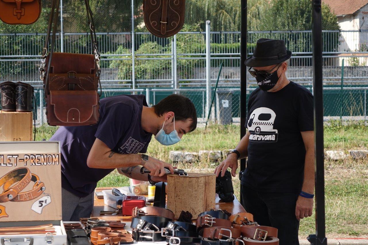 L'artisan maroquinier Marobleu fait tout dans le cuir, pas dans la batterie de cuisine...