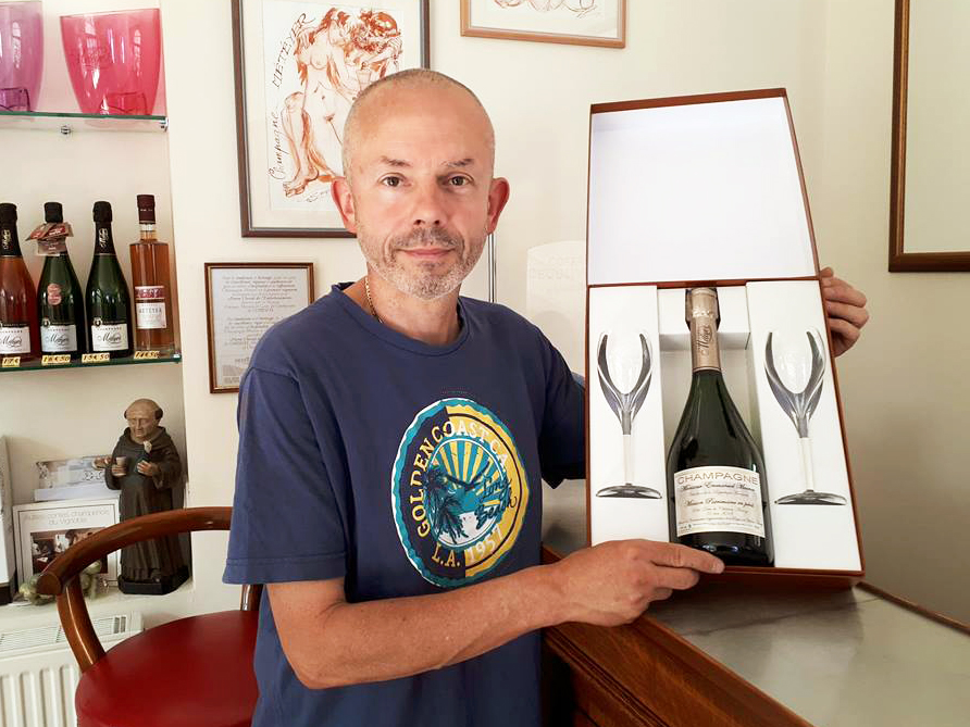 Franck Météyer est le premier vigneron indépendant récompensé en 2017 par la Mission Coteaux, Maisons et Caves de Champagne de l'UNESCO.