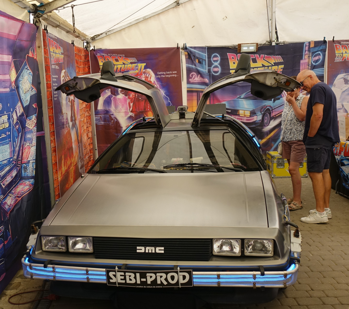 La DeLorean grimpe-t-elle toujours à 88 miles à l'heure permettant d'effectuer des bons dans le temps ?