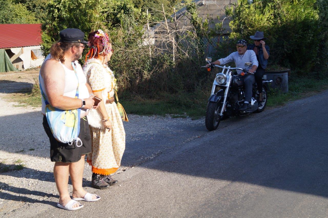 ...où on ne reconnaît plus personne en Harley-Davidson.