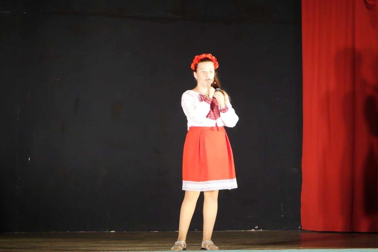 De jeunes chanteurs ont enthousiasmé les spectateurs...