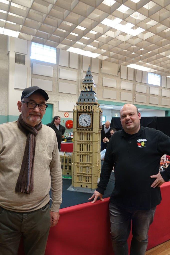 De gauche à droite : Jean-Pierre Dervin, président des Musicales de Dormans, et Jean-Gérald Villari, de l'association Lego® Festi'Briques.