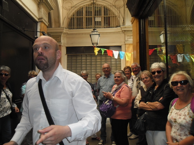 Suivez Jean-Philippe, le guide du jour...