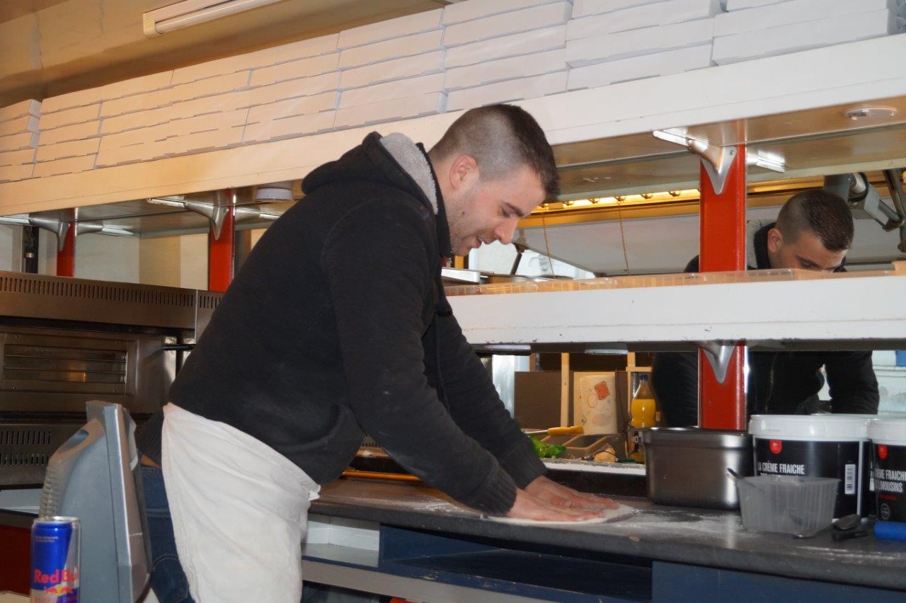 Julien peut concocter 39 sortes de pizzas...