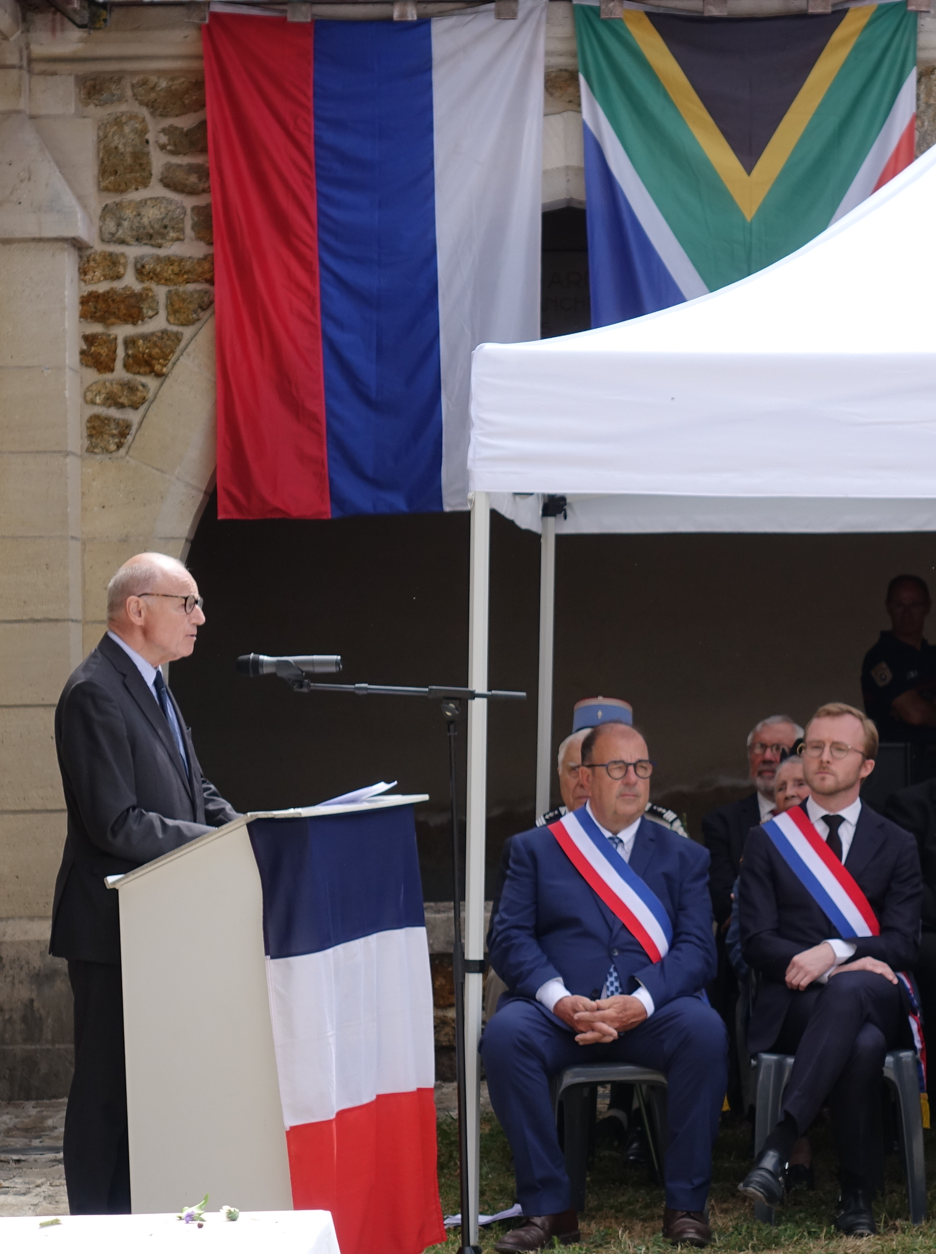 Le Comte Philippe de La Rochefoucauld.