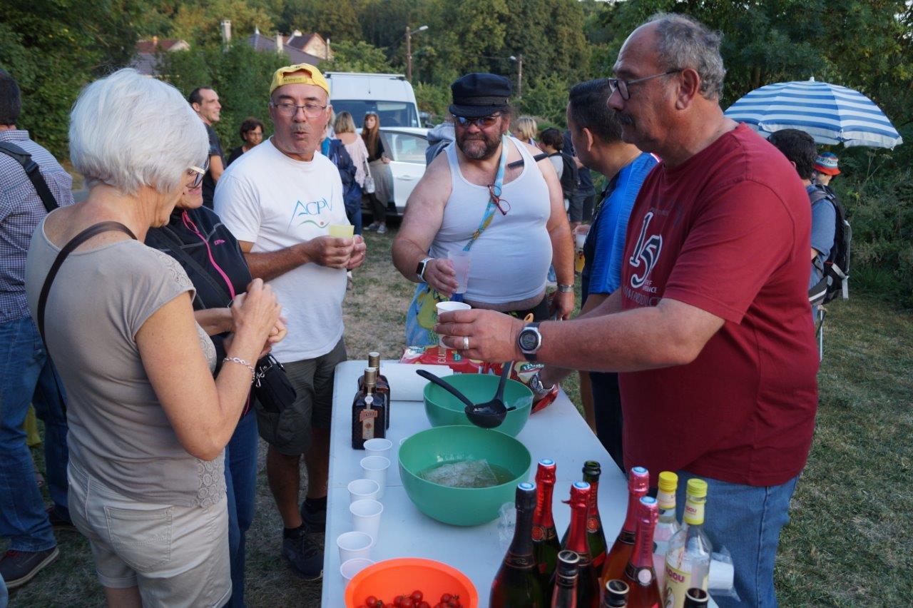 ...tout comme la soupe servie lors du troisième arrêt buvette...
