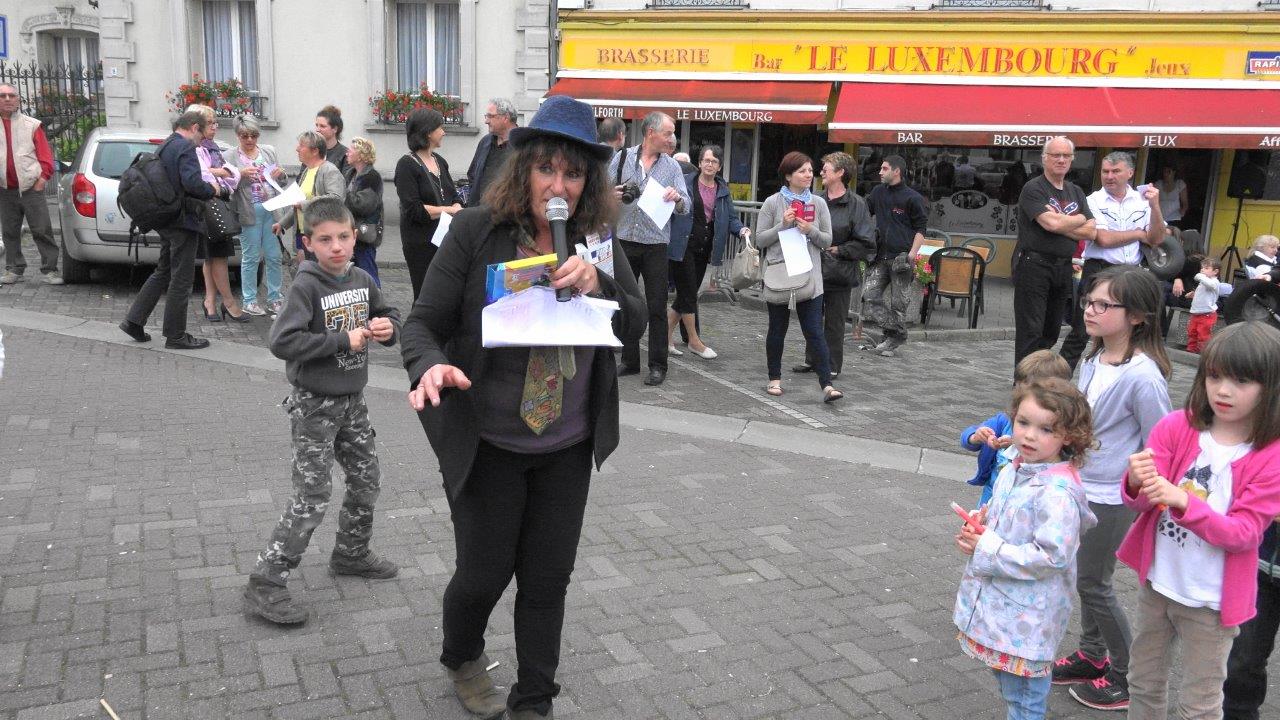 Régine Buisson, Présidente de la Chorale MUSIKADO était au four et au moulin.