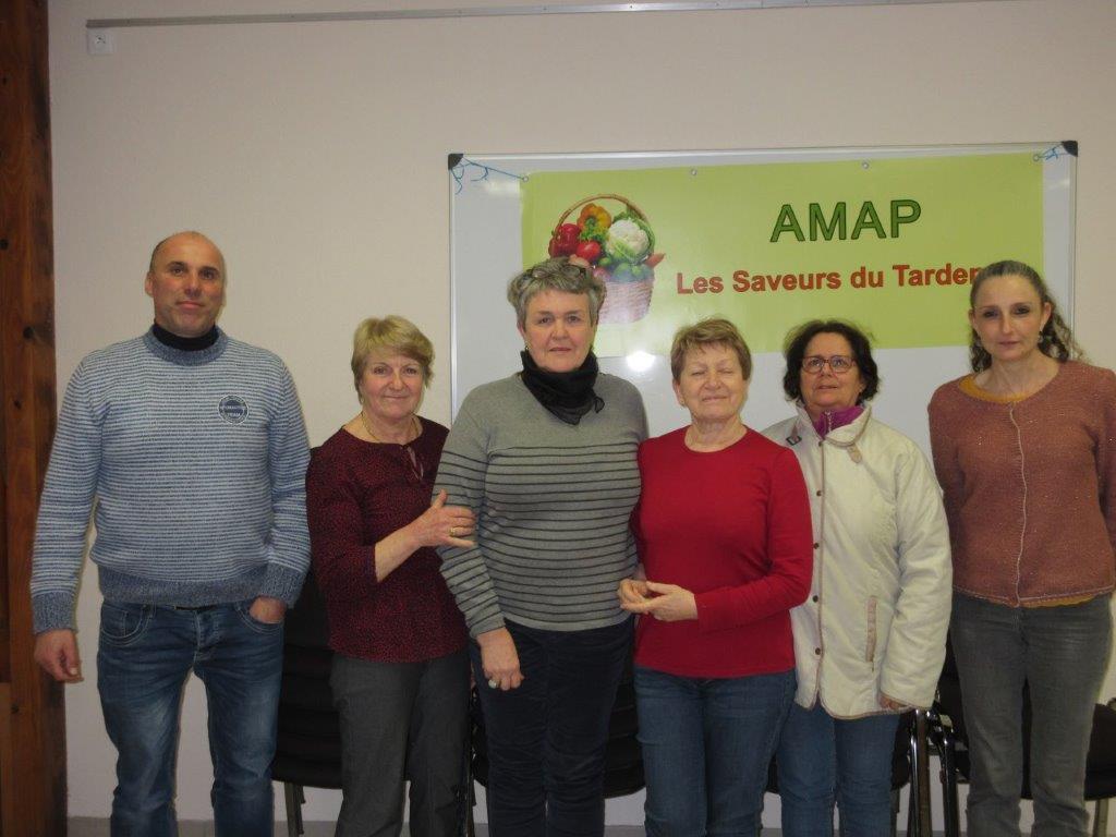 De gauche à droite : Benoît Périn, Claudine Fery, Catherine Berthelin, Évelyne Bernaille, Liliane Fouquet et Cynthia Monticelli.