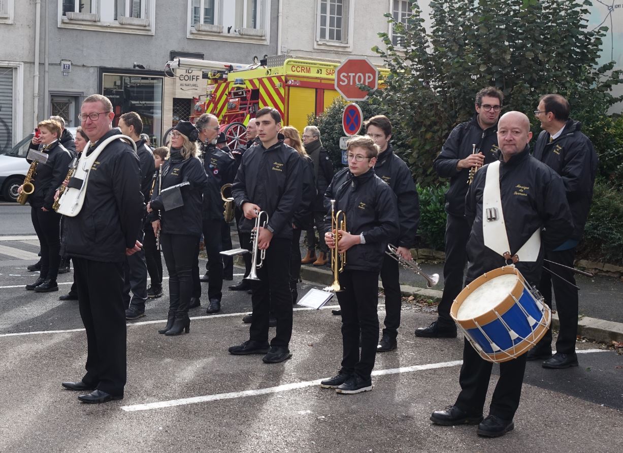 La musique municipale de Dormans.