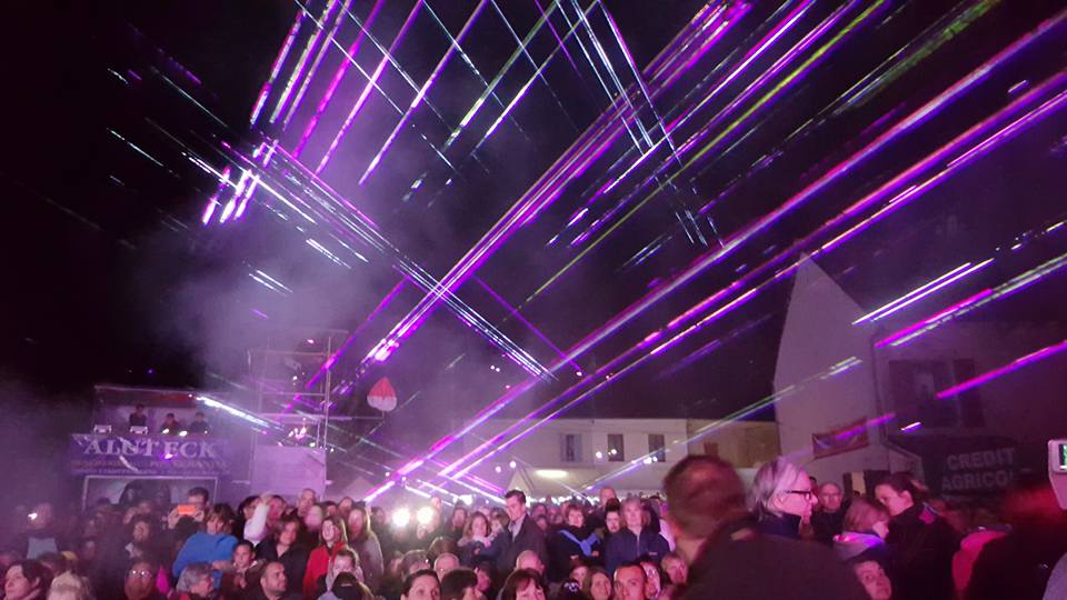 12'45 de show laser !