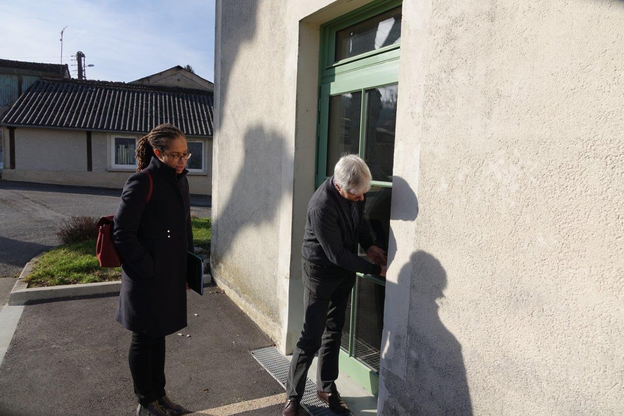 Située dans un ancien logement communal, la maison des services au public est fermée, malgré l'achèvement des travaux, il y a cinq mois...