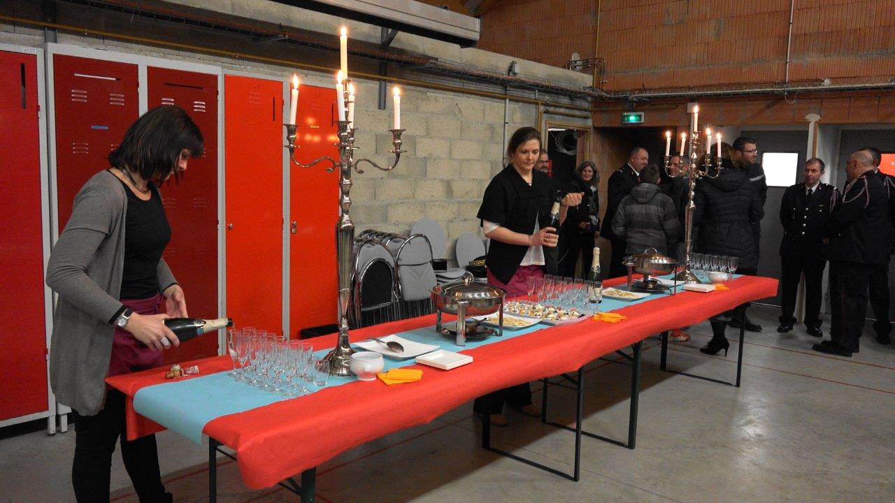 Un buffet aux chandelles : ça change, non ?!