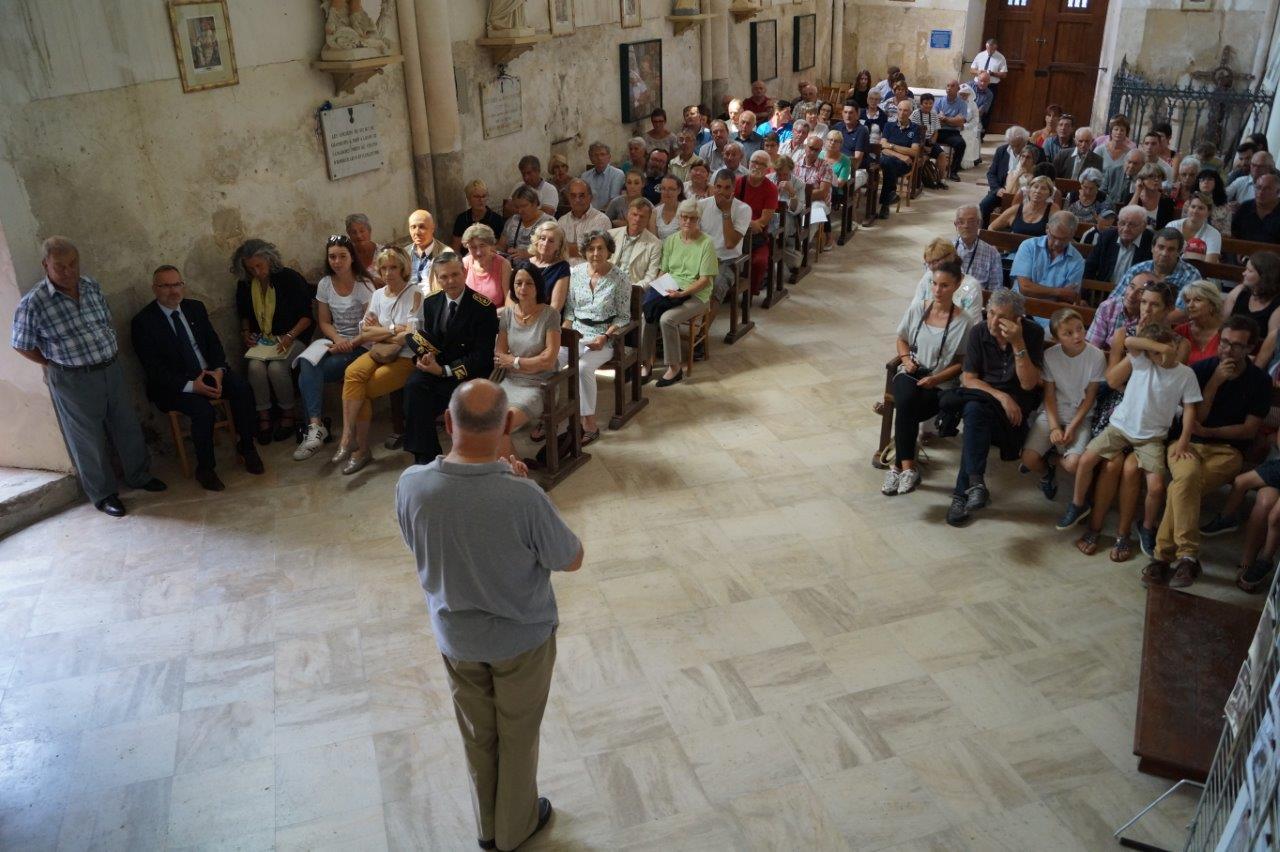 L'église de La Chapelle-Monthodon est comble pour la prestation de la chorale valcampanienne d'un jour.