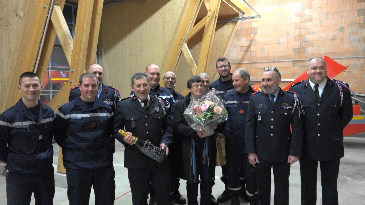 Vincent Couvent est devenu pompier à Trélou-sur-Marne en 1976. L'Amicale des sapeurs-pompiers lui a remis un modeste présent pour ses 40 ans de service...