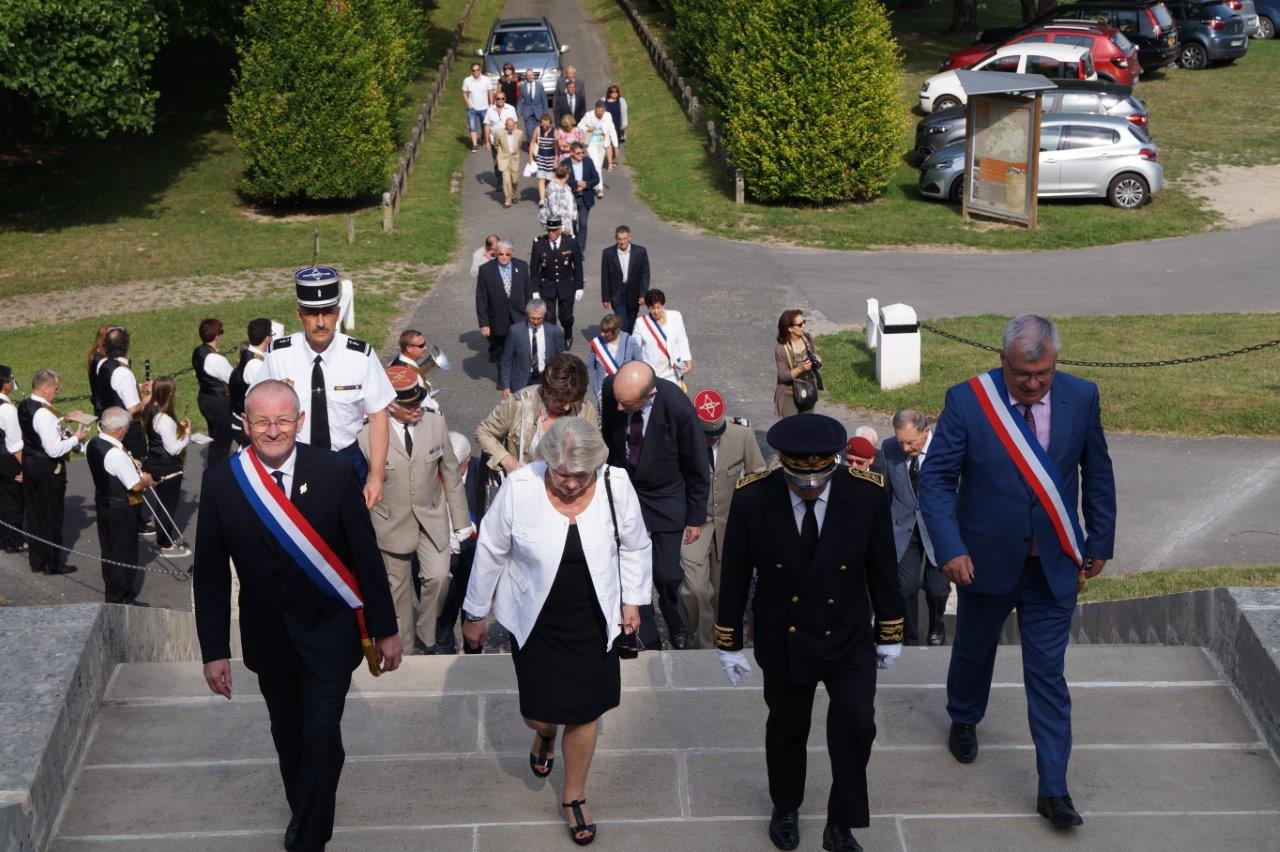 De gauche à droite : Eric Girardin, Françoise Férat, sénatrice de la Marne, Denis Conus et Christian Bruyen, maire de Dormans.