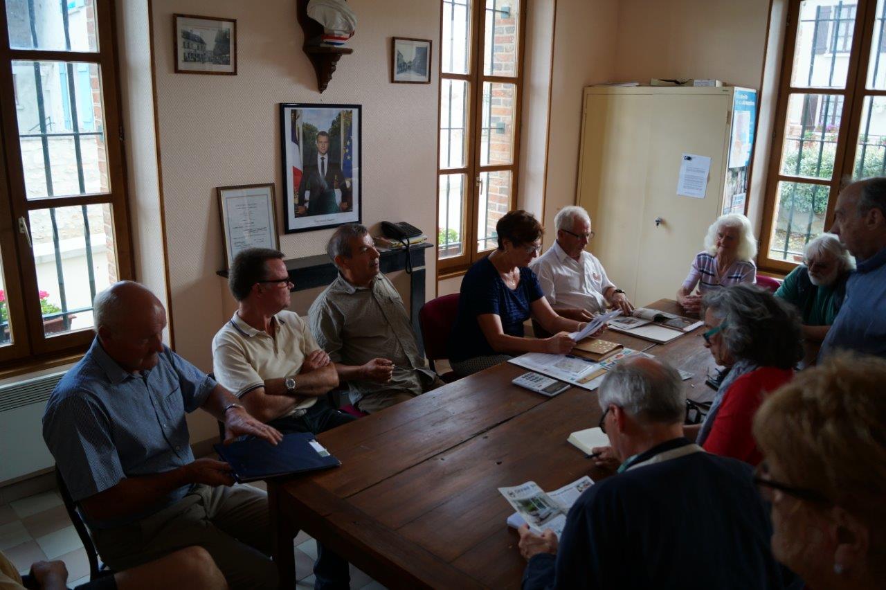 Les maires des trois communes et les membres de la Commission locale du Centenaire ont présenté le projet de commémoration à la presse sud axonaise.