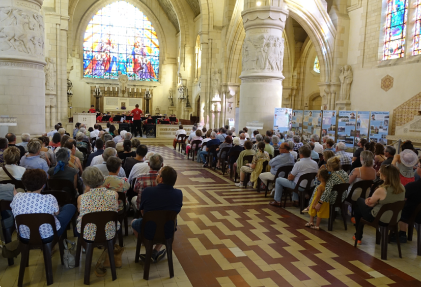 110 personnes assistent à l'incontournable concert de la Musique Municipale de Dormans donné en la Chapelle supérieure du Mémorial des Batailles de la Marne 1914-1918...