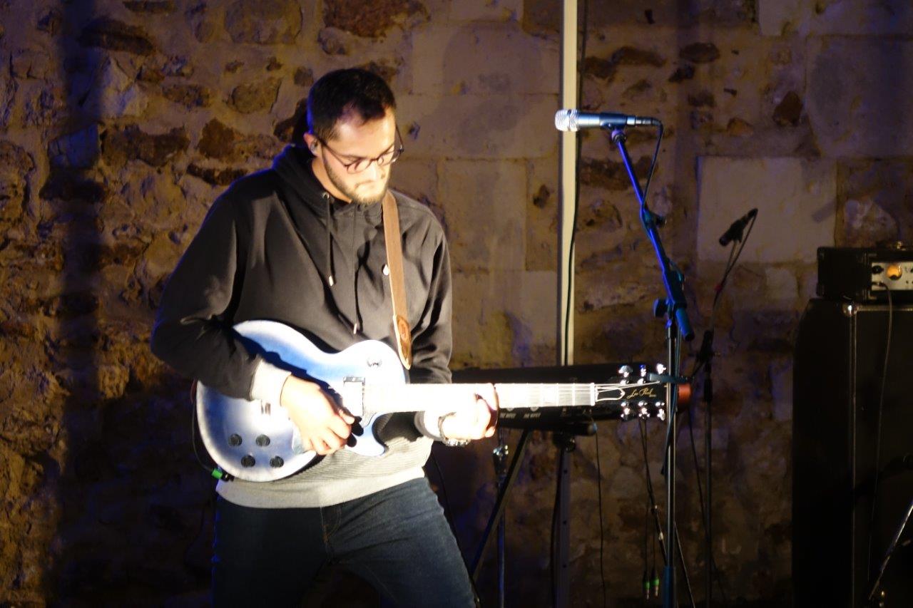The Wipes : À la guitare et aux choeurs : Guillaume Cretté.