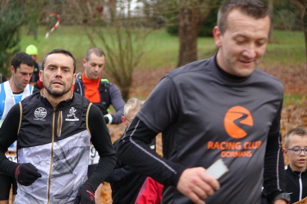 Le Dormans Racing Club, emmené par son président Anthony Vervial, a enchainé les tours d'un circuit, tracé dans le parc du château.
