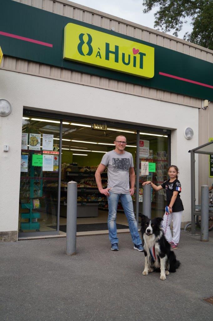 ...la Supérette 8 à Huit à Condé-en-Brie...