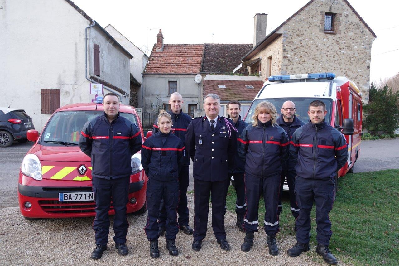 Plusieurs sapeurs-pompiers manquaient à l'appel. Ces derniers étaient en intervention sur un feu de cabane de jardin à Condé-en-Brie.
