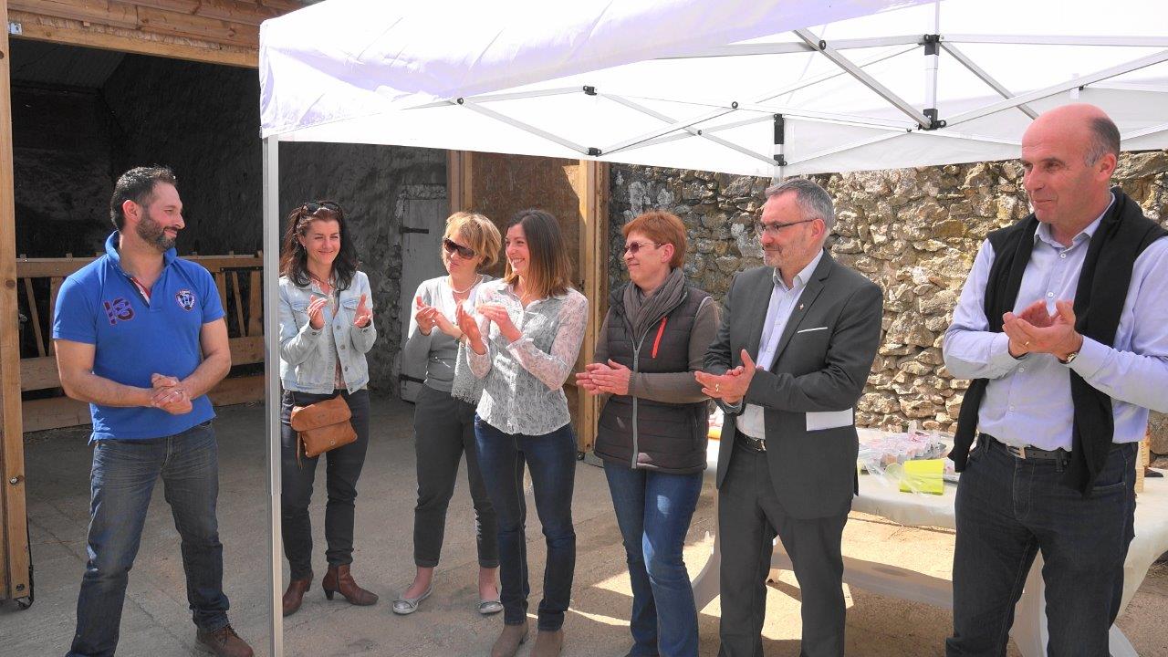 De gauche à droite : David Toussirot, Lucie Gervois, Linda Carette, Marina Toussirot, Brigitte Rahir, Dominique Moyse et Etienne Dhuicq.