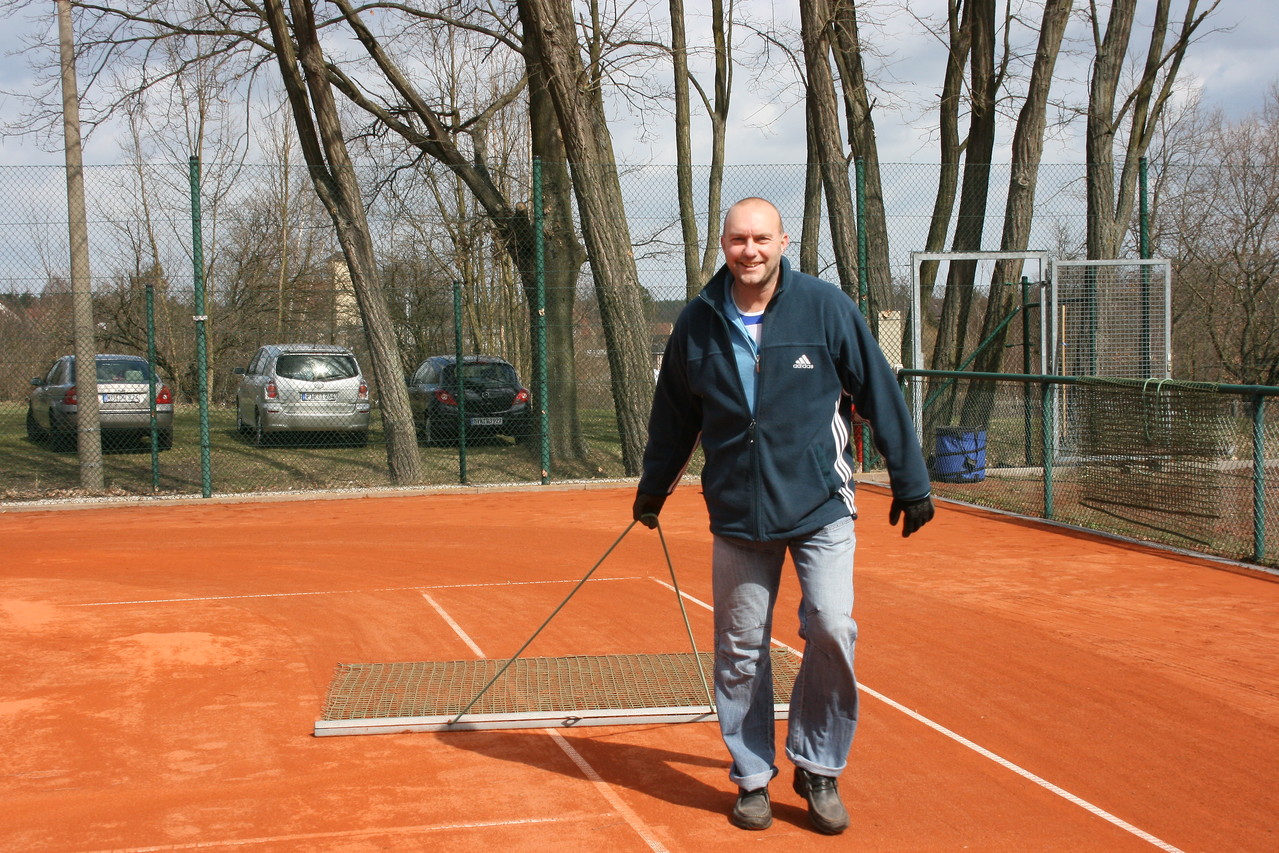 Trainer Jens freut sich schon sichtlich auf die neue Saison