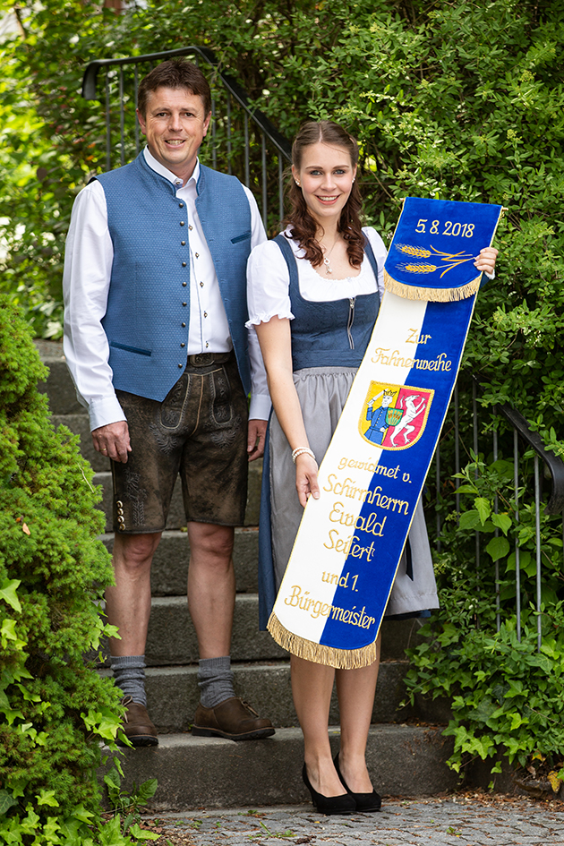 Ewald Seifert als Schirmherr für die KLJB Oberschneiding an seinem 50.Geburtstag.