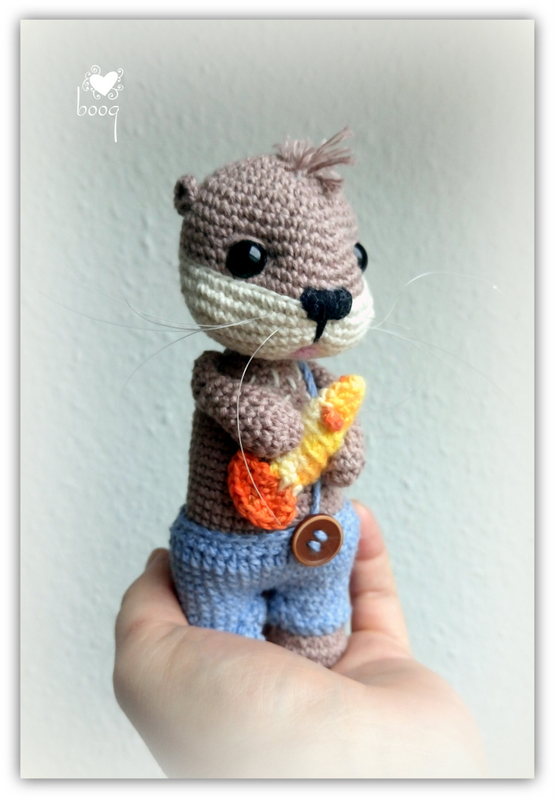Vidra kölyök amigurumi