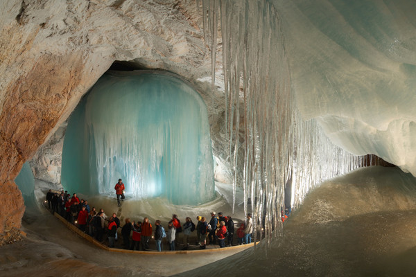 Größte Eishöhle der Erde in Werfen- 8km entfernt