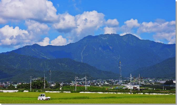 道場より霊峰八海山