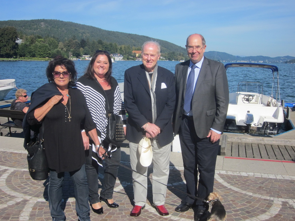 Alfred Sima und Familie in Klagenfurt