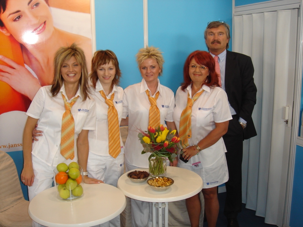 Bohumila & Emil with team in Prag 2006