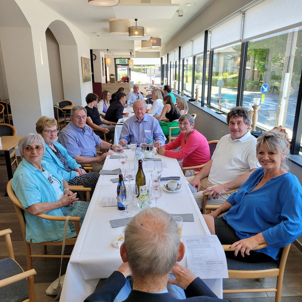 Vetter Jena s Geburtstag bei Tychon in Eynatten 