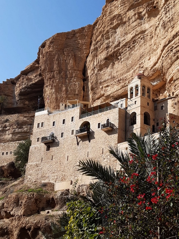 Monastère orthodoxe Saint-Georges dans la vallée Wadi Qelt