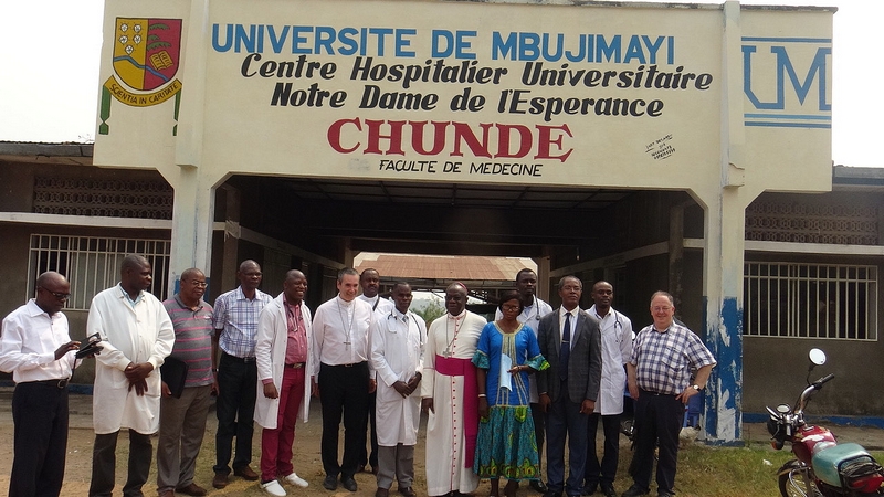 Rencontre avec l’équipe de soignants du centre hospitalier universitaire Notre Dame de l’Espérance.