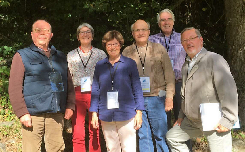 Tous les aumôniers de l’Orne étaient présents. De gauche à droite : Philippe, Françoise, Fabienne et Michel (CD d’Argentan) Hervé et Jean-Pierre (CP de Condé sur Sarthe).