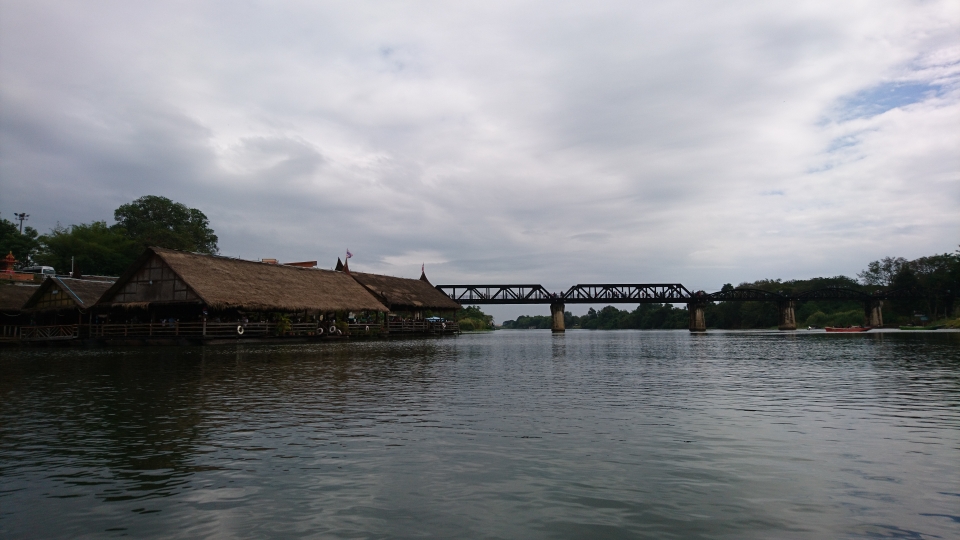 River Kwai Bridge und Floating Restaurant