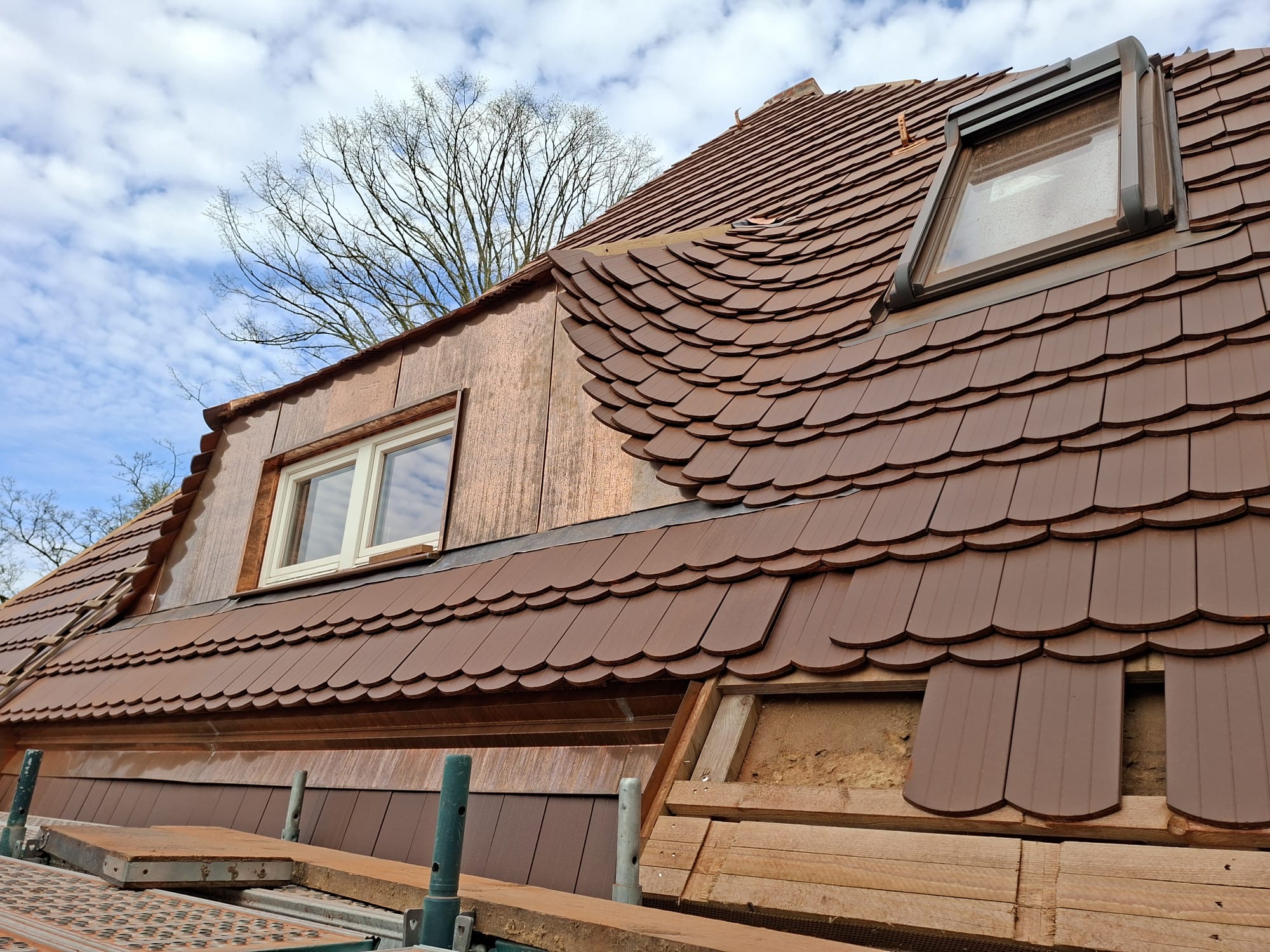 Dachdecker in Nordhausen erstellen neue Dachgaube