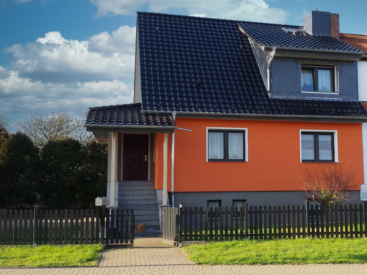 Fassadenerneuerung von Dachdecker Nordhausen