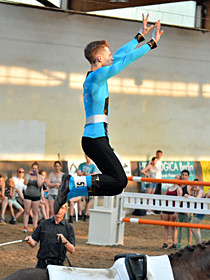 klick ... (c) vaulting-photos.de 