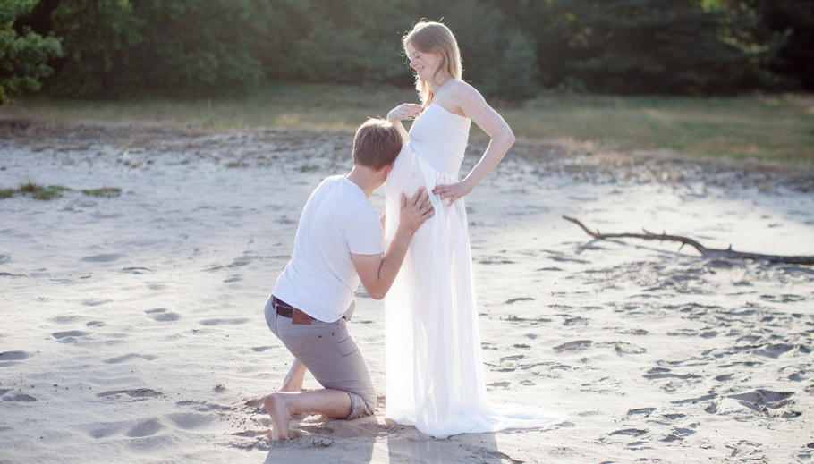 Sabine-Lange,-Fotografie,-Steller-Heide,-Sanddünen,-Babybauch,-Schwangerschaft,-Portrait,-Sonnenuntergang,-Couple,-9.Monat,-Babyglück-12