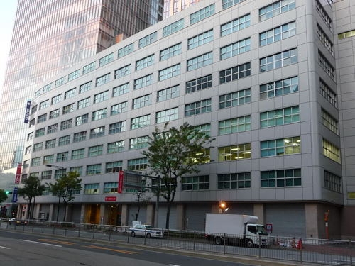 東京・大阪はなぜ土曜半ドンなのか