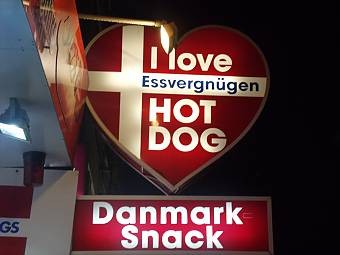 reeperbahnbummel-online.com - Danmark Snack - Ecke Reeperbahn / Talstraße  