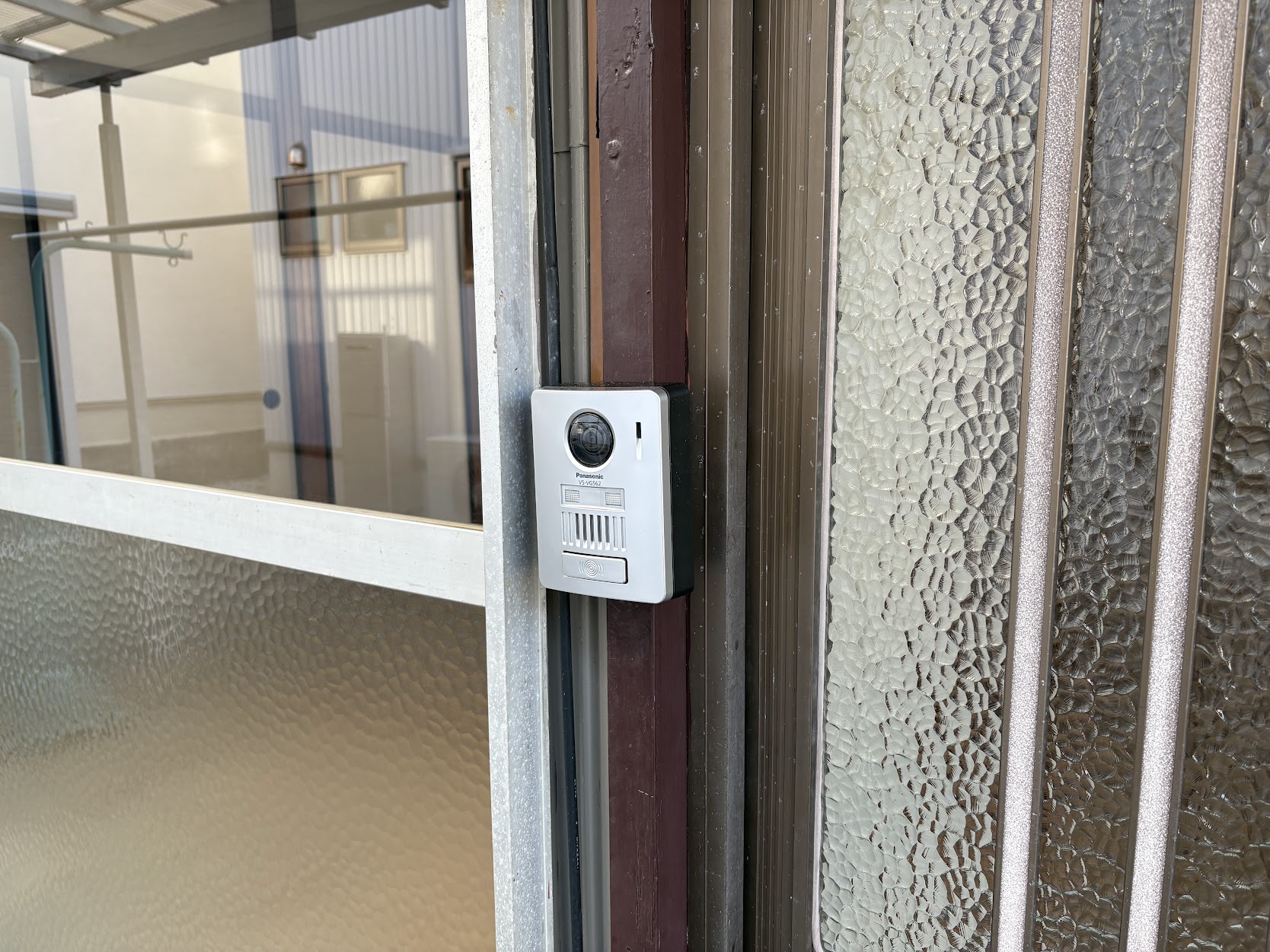 モニタ付きインターホン