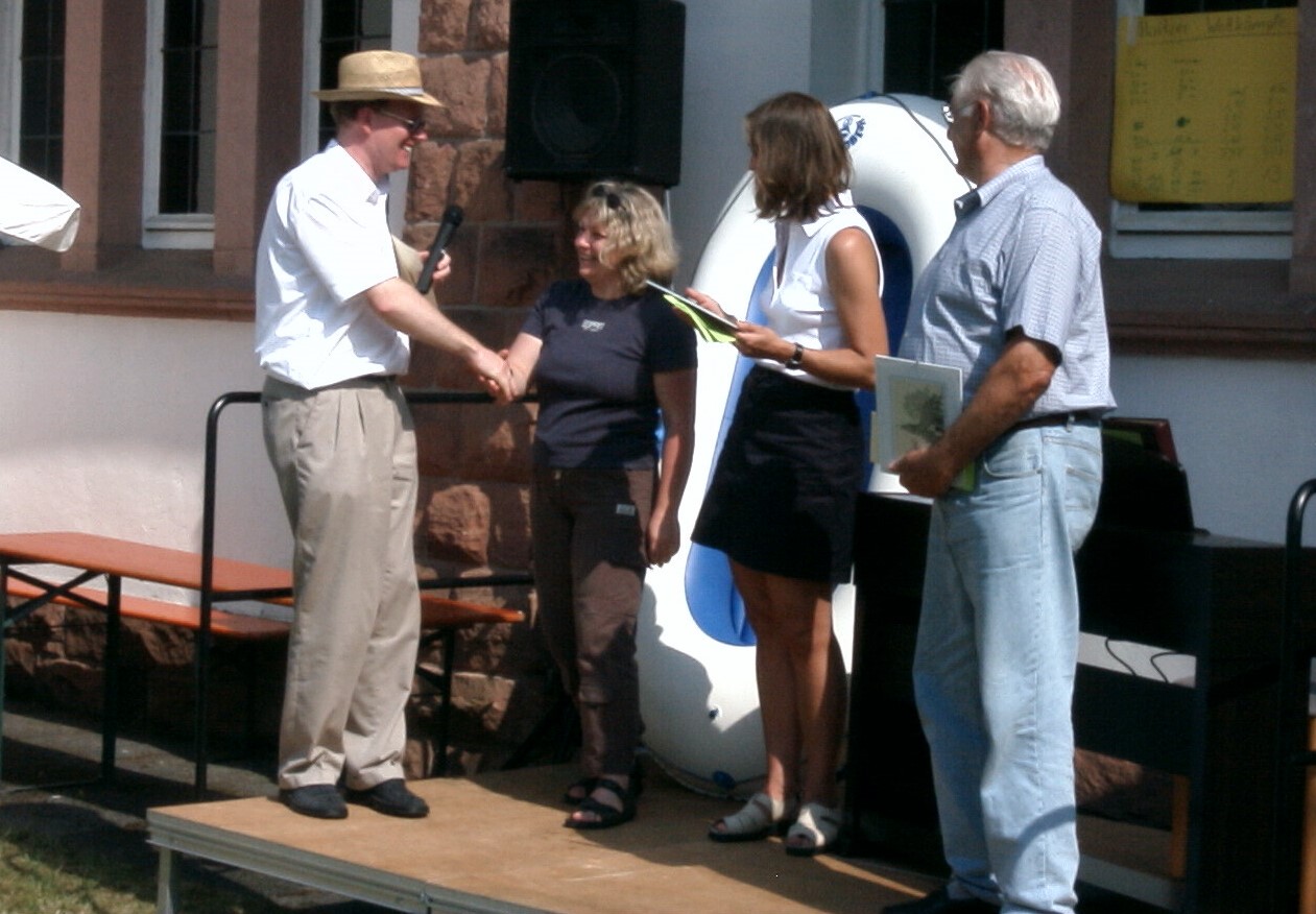 2002 Gemeindefest mit Ehrung Frau Mathie und Herr Brill