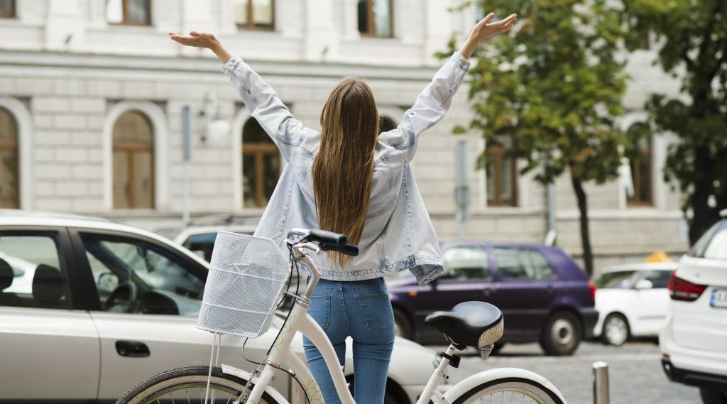 THE FUTURE OF SUSTAINABLE URBAN COMMUTING