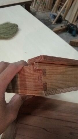 道具箱式のノミ箱を作りました 中に収まるノミは 台東区 土手加藤材木店 道具箱式のノミ箱を作りました 中に収まるノミは 台東区 土手加藤材木店