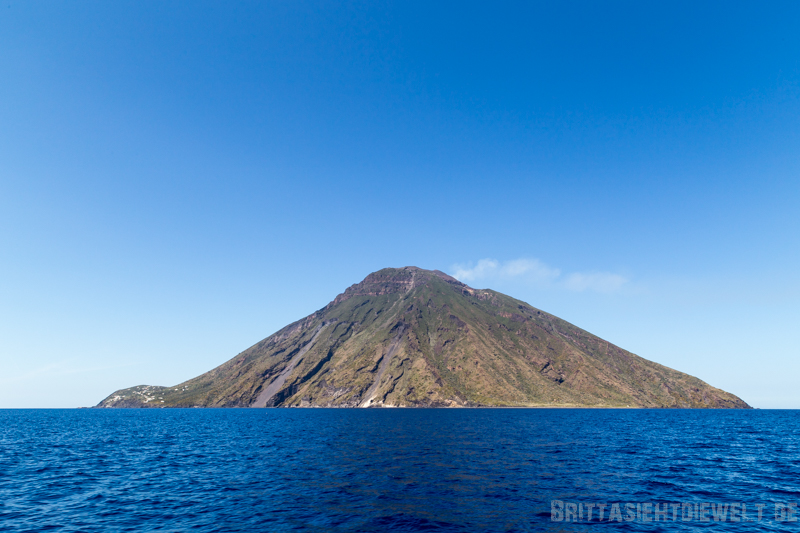 stromboli, eruption, vulkan, ausbruch, liparische, inseln, mai, tipps, aussichtspunkt, view, pizzeria, osservatorio